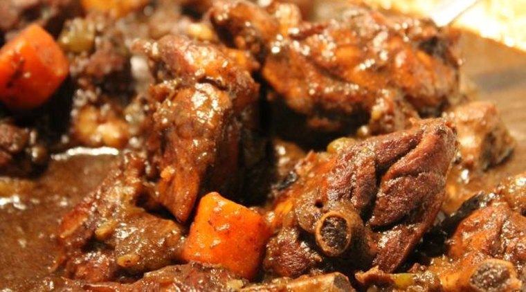 Jamaican Stew Chicken Recipe Jamaicanbikkle